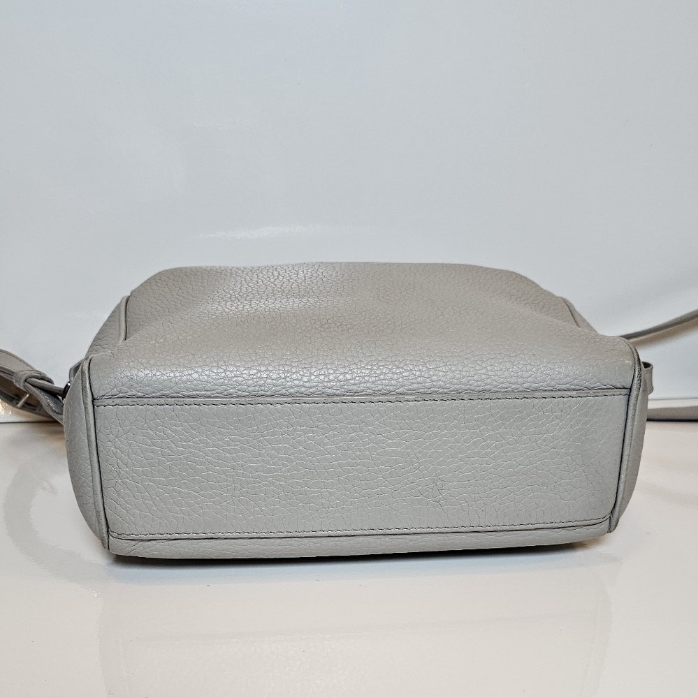 Balenciaga Gray Leather Shoulder Bag Camera Bag - Picture 7 of 17